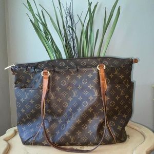 Louis Vuitton “Totally” Handbag